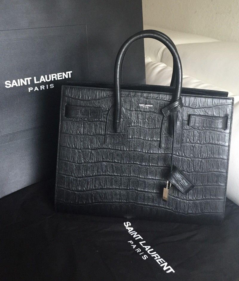 saint laurent sac de jour tote