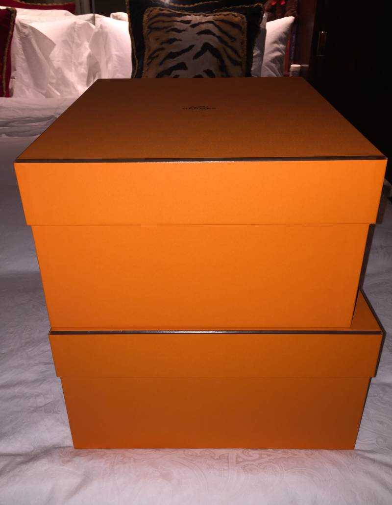 hermes box size