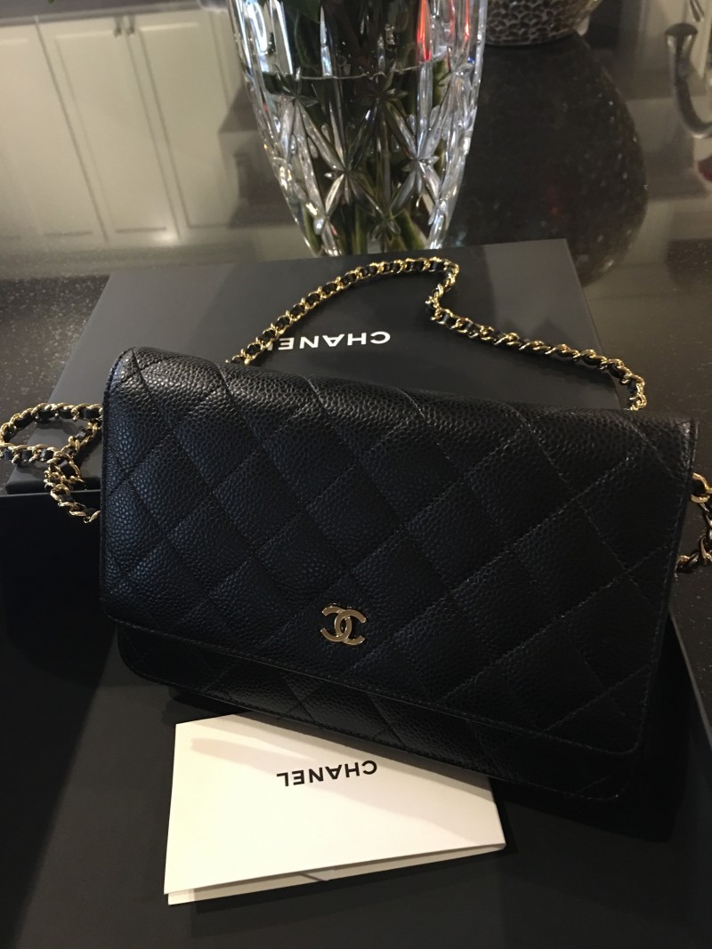 Comparison: Chanel Classic Flap, Wallet-on-chain and le Boy bag – Buy the  goddamn bag