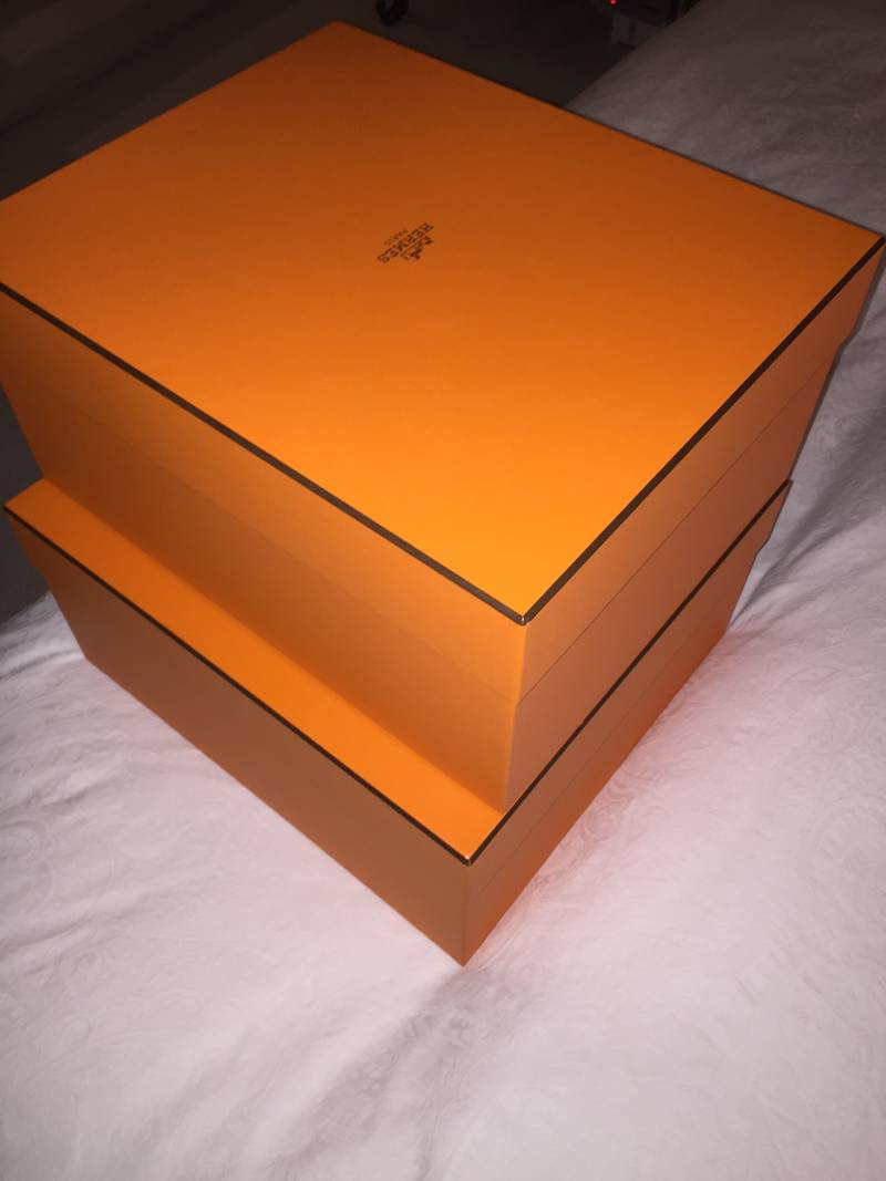 hermes box size