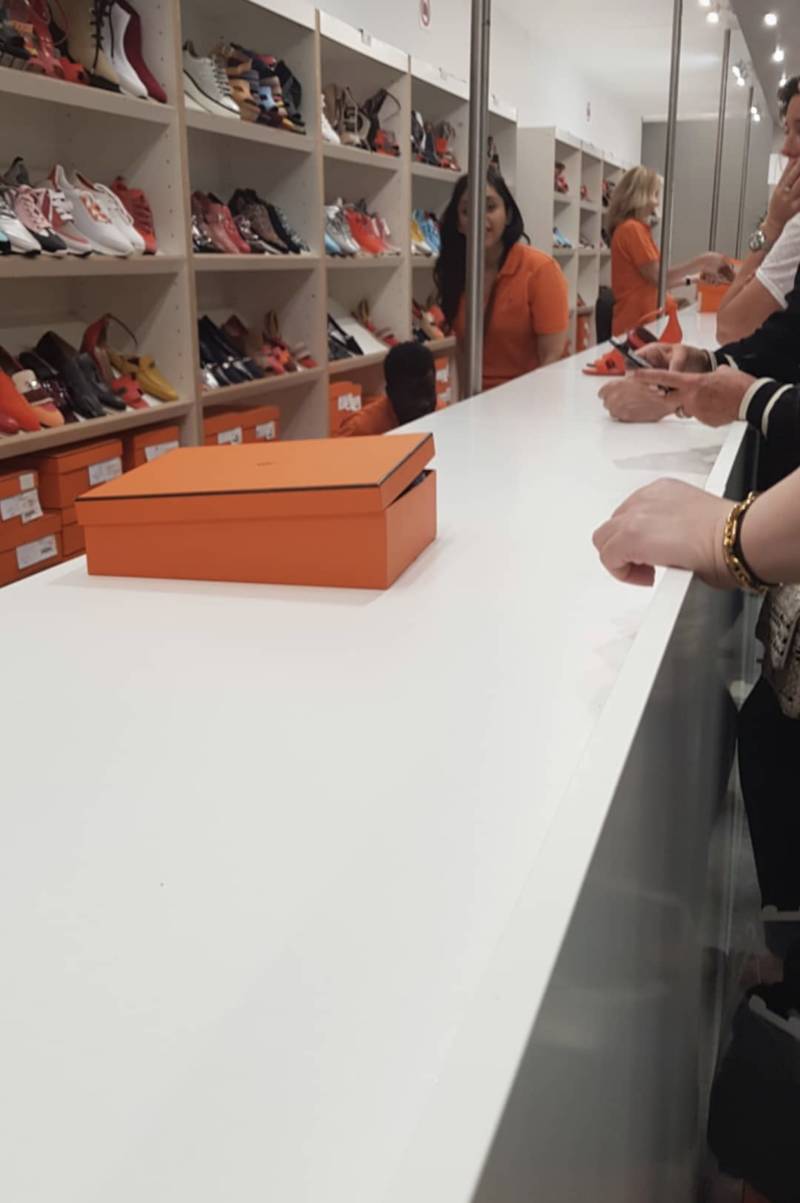 Live Reports and Updates on Hermès Sales in Paris and the US