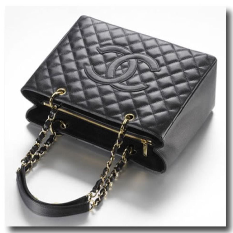 CHANEL Caviar GST 13