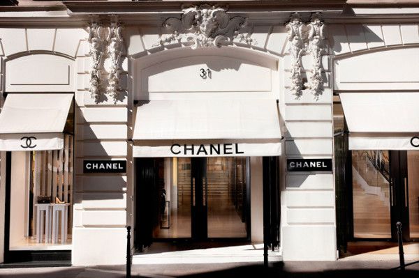 Chanel-store-Rue-Cambon-600x399