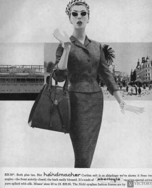 Dovima, Vogue, 1957 Photo by Karen Radkai