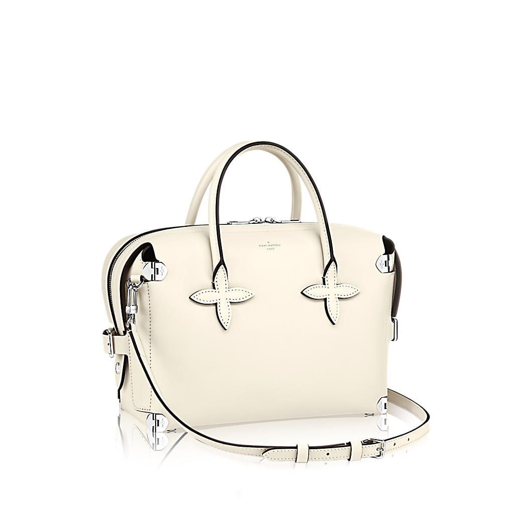 louis-vuitton-garance-soft-leather--M50345_PM2_Front view