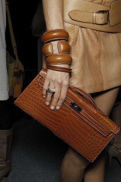 Official Battle of the Clutches: Kelly Cut vs. Kelly Pochette