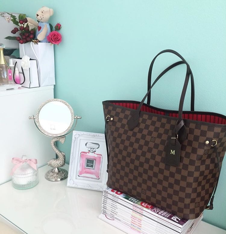 LOUIS VUITTON Damier Ebene Chelsea Tote - More Than You Can Imagine