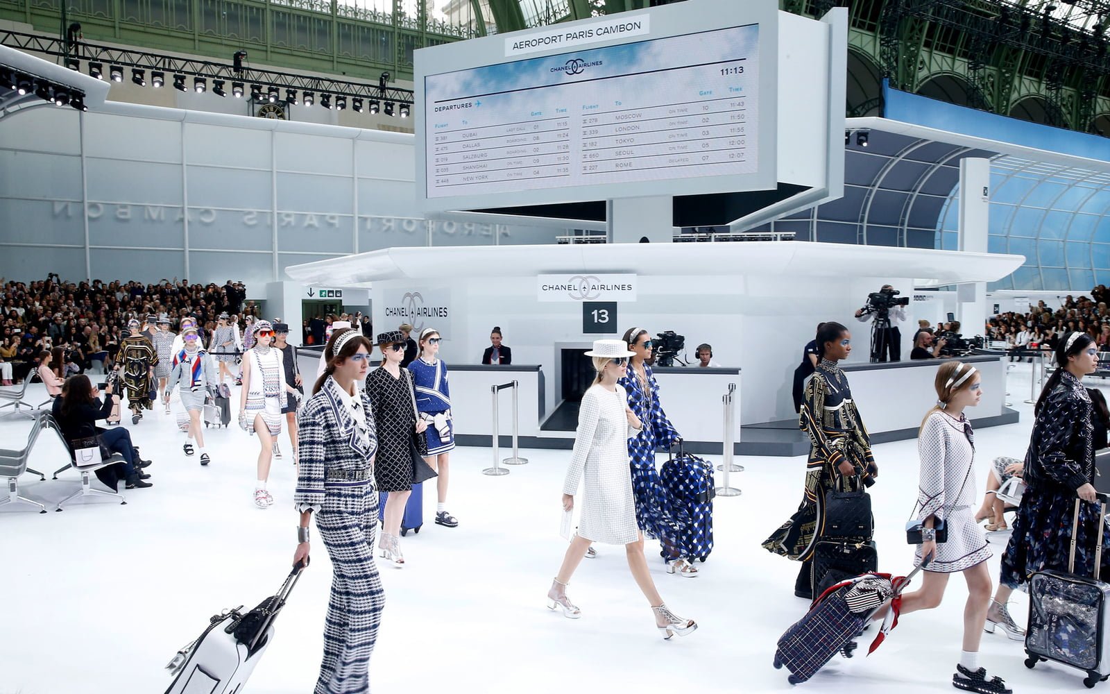 CHANELAIRLINES1015