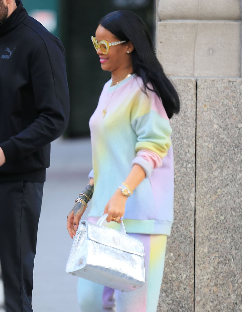 RihannaDiorever