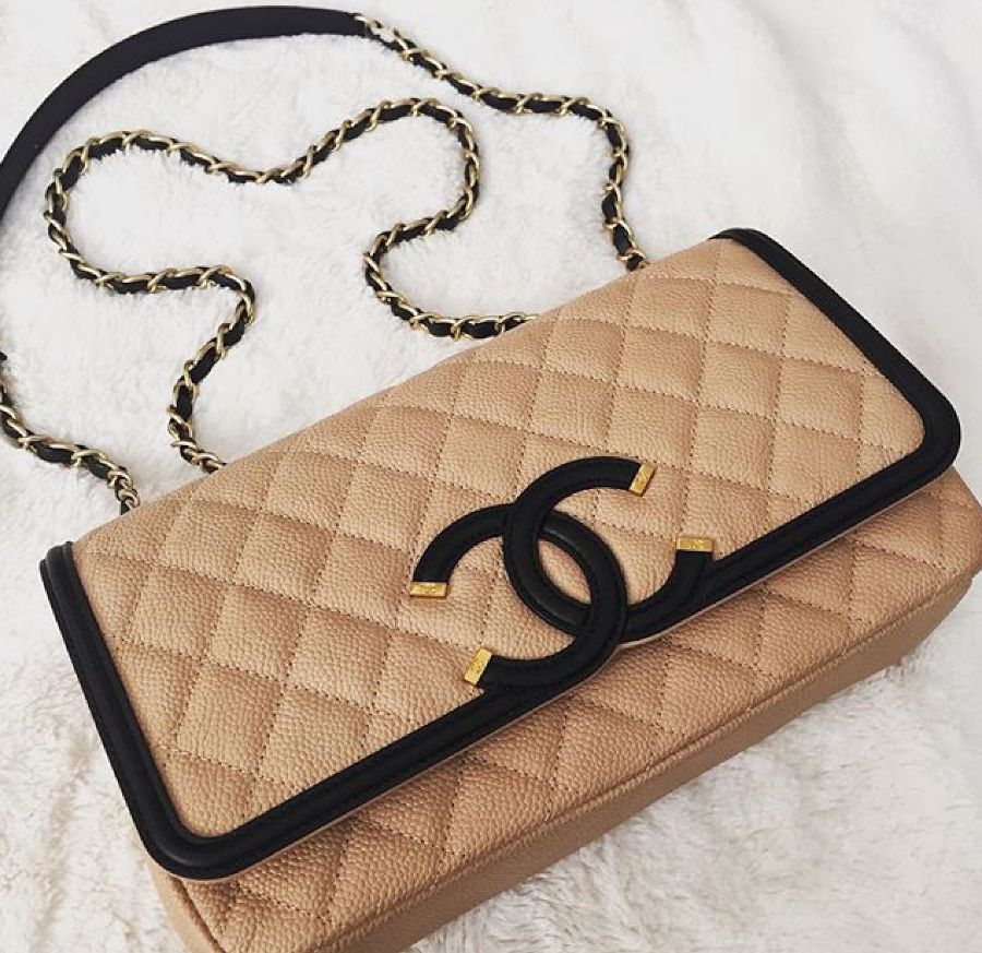 Chanel Vanity Case Takes Us Back In Time - PurseBop