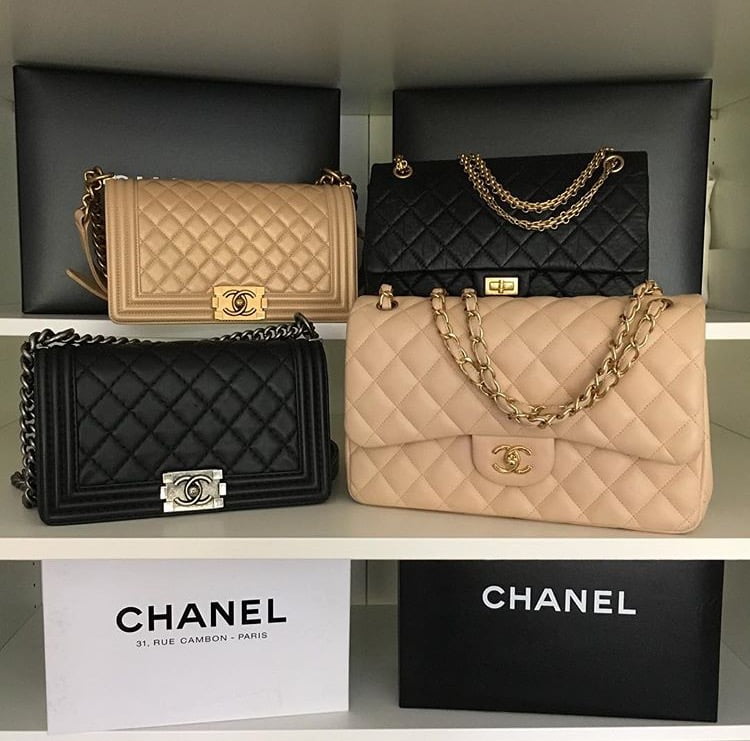 6 Most Iconic Chanel Handbags  Accesorios de moda, Bolso chanel