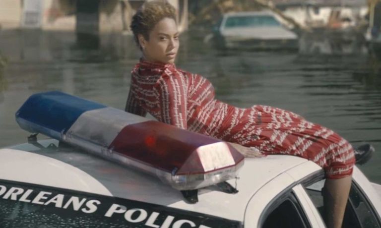 gallery-1461667112-beyonce-gucci-formation