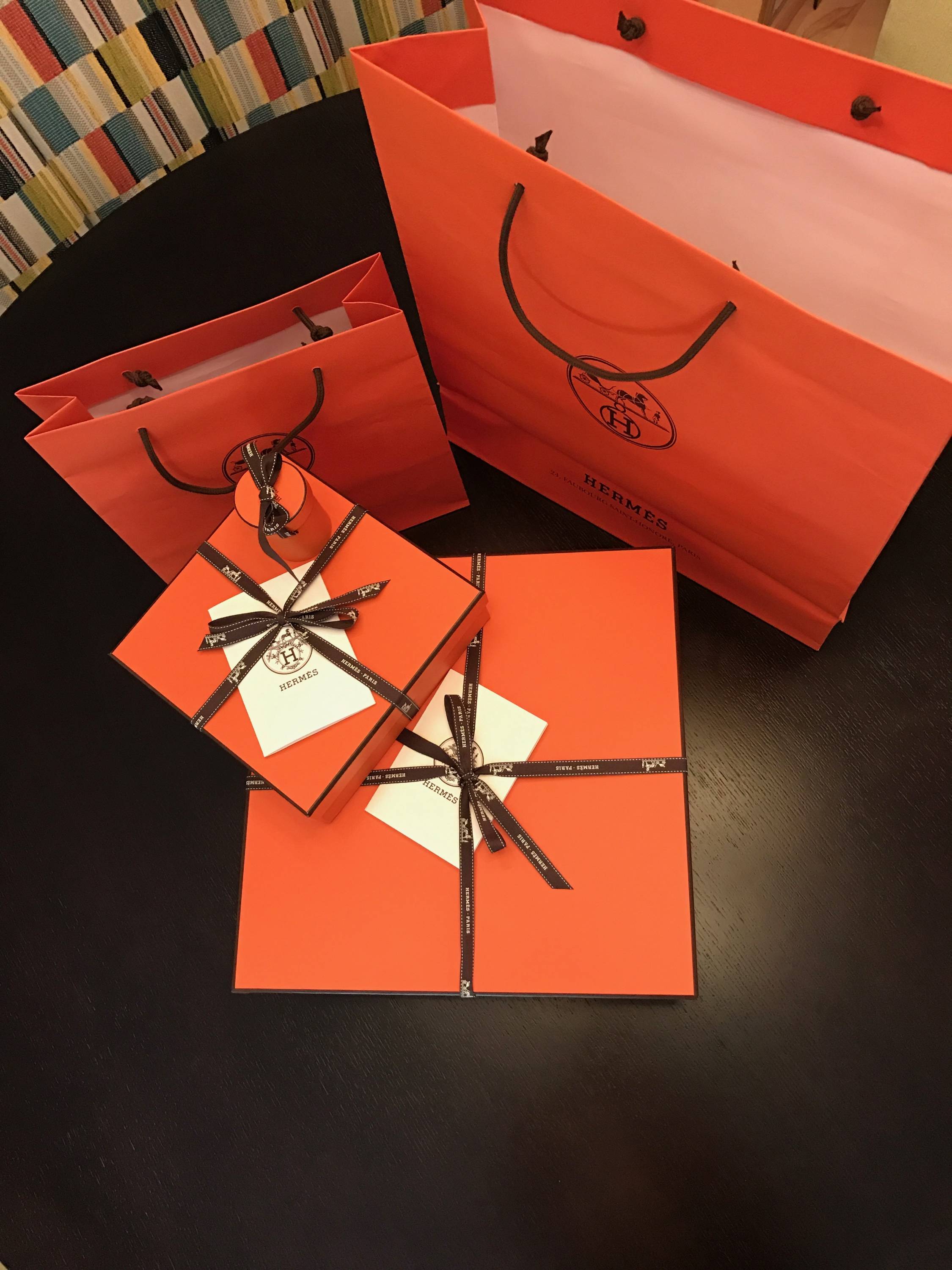 Hermes shopping bag and gift box