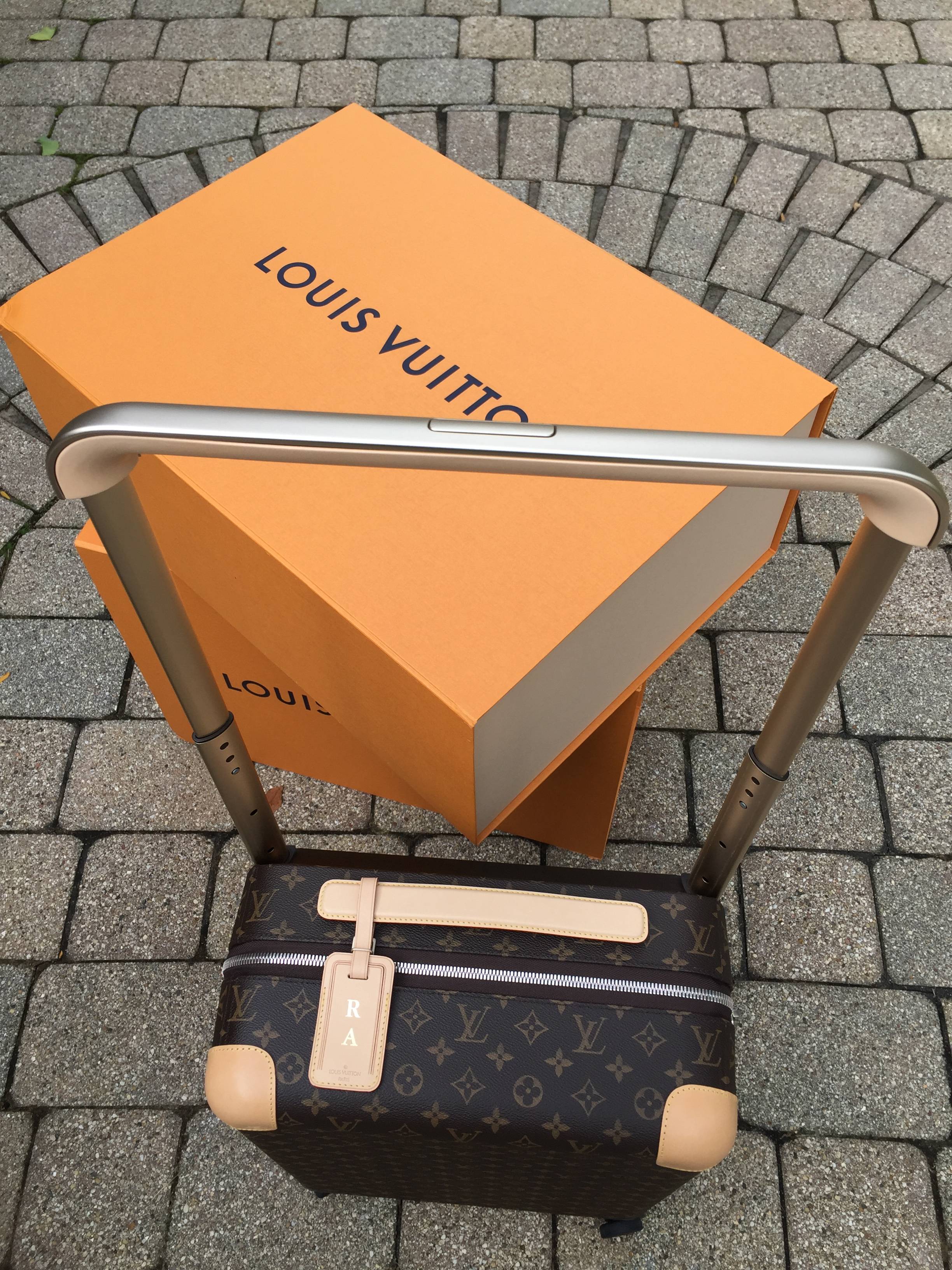 Louis Vuitton Horizon 50 NEW Rolling Luggage Suitcase 