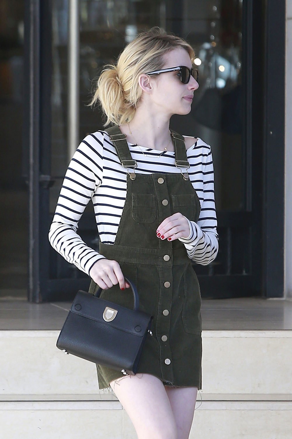 Emma-Roberts-GOTS-Street-Style-Fashion-ASOS-Amour-Vert-Ann-Taylor-Tom-Lorenzo-Site-1