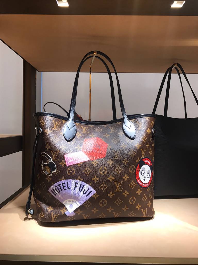 Has anyone had a MY LV WORLD TOUR handbag for a long time