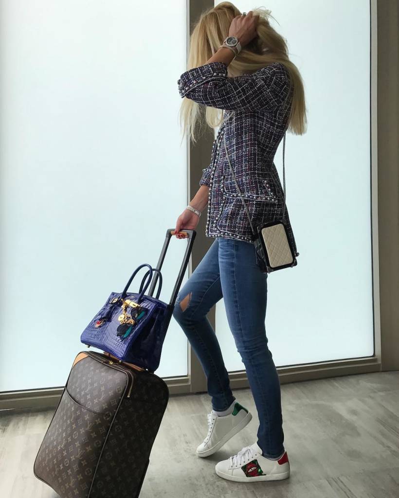 Chiara Ferragni Louis Vuitton travel bag air port style denim