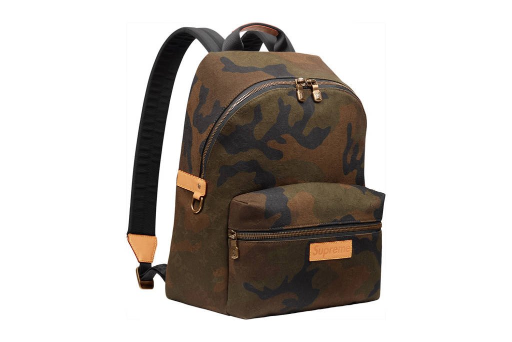 Louis Vuitton x Supreme Apollo Backpack Monogram Camo