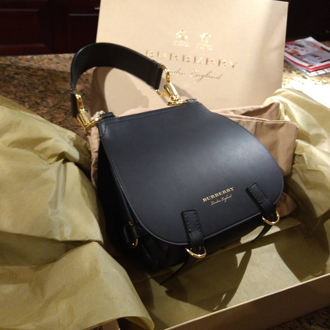 5 British Luxury Staples PurseBop