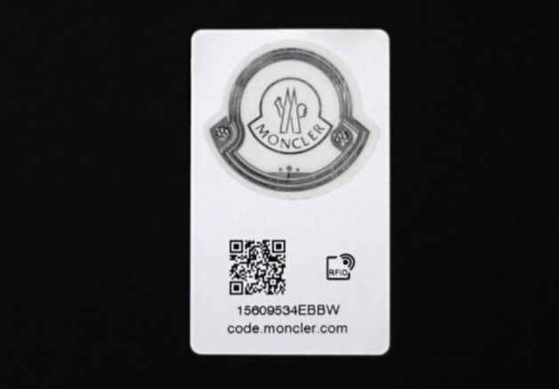 Moncler RFID tag