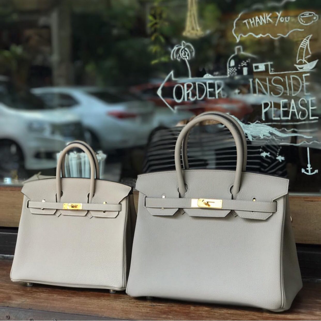 hermes gris tourterelle vs trench