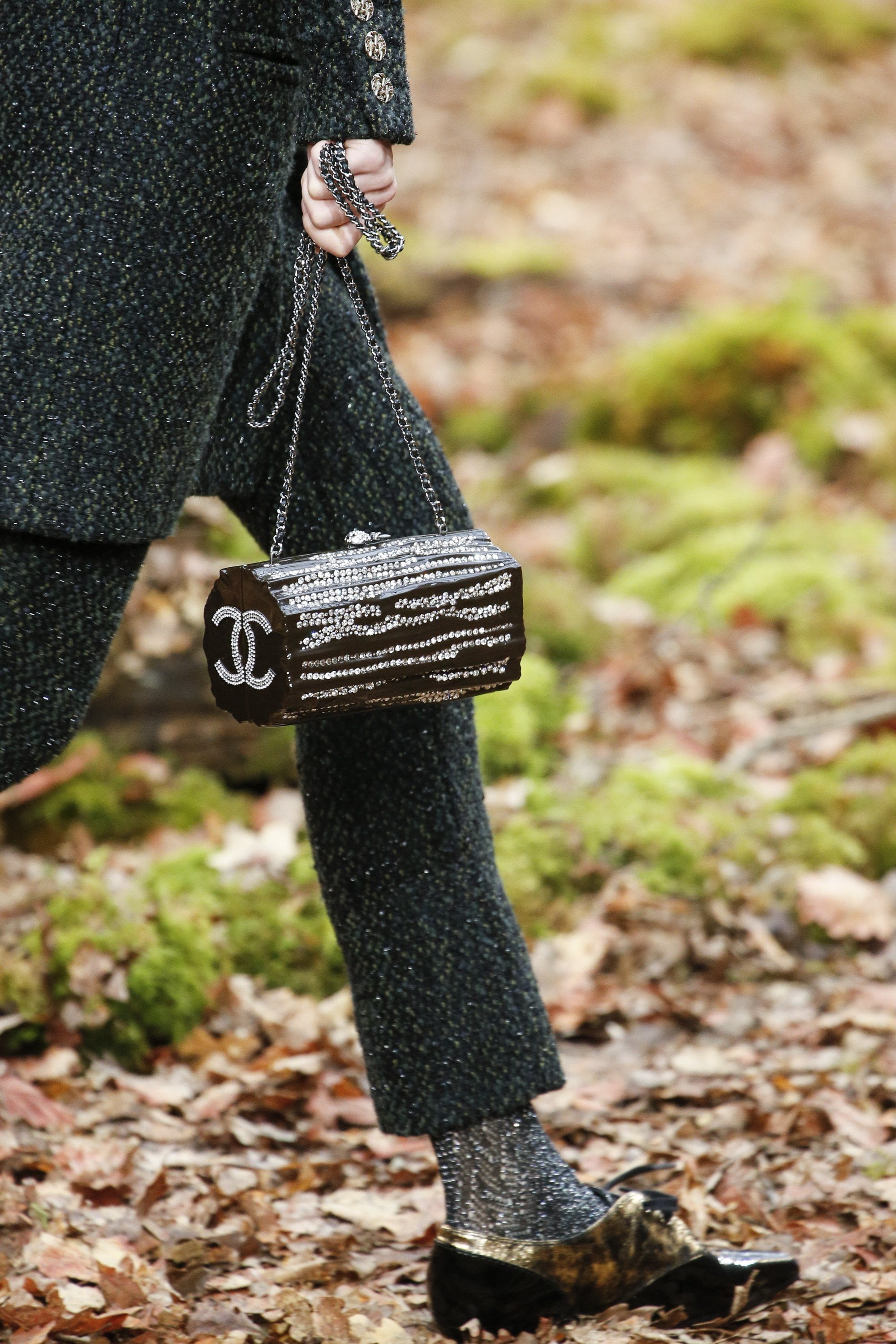 Did You See the New Chanel 31 Bag for Fall 2018?