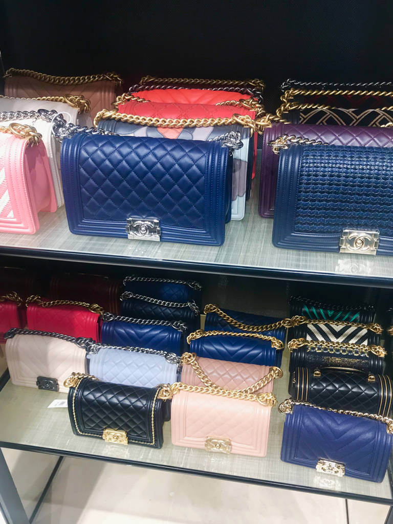 chanel purse outlet store