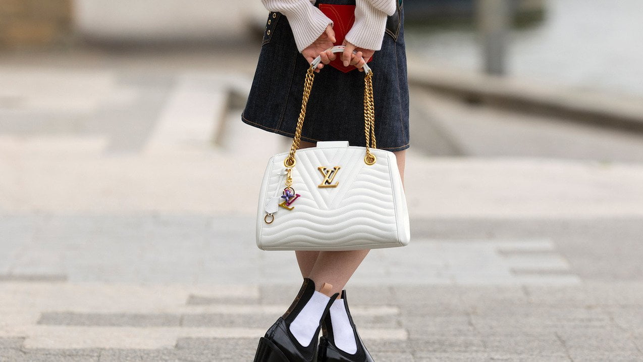 Louis Vuitton on X: Sophisticated waves for a fashionable