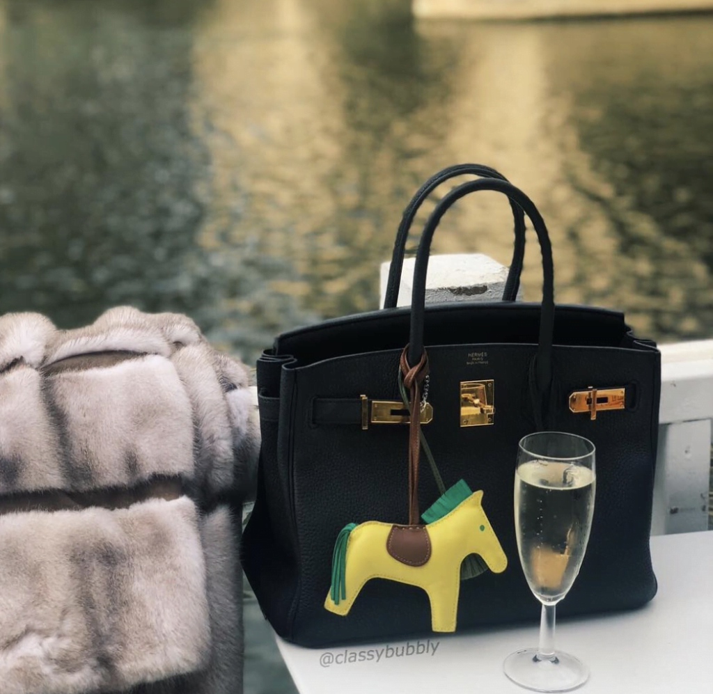 Does the new LV Lockme Ever BB bag look like if the Hermes Kelly and 24/24  had a baby?