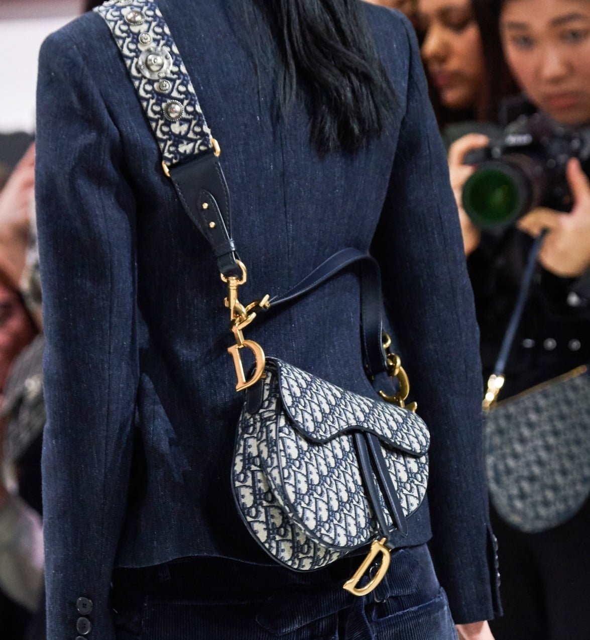 dior saddle bag runway