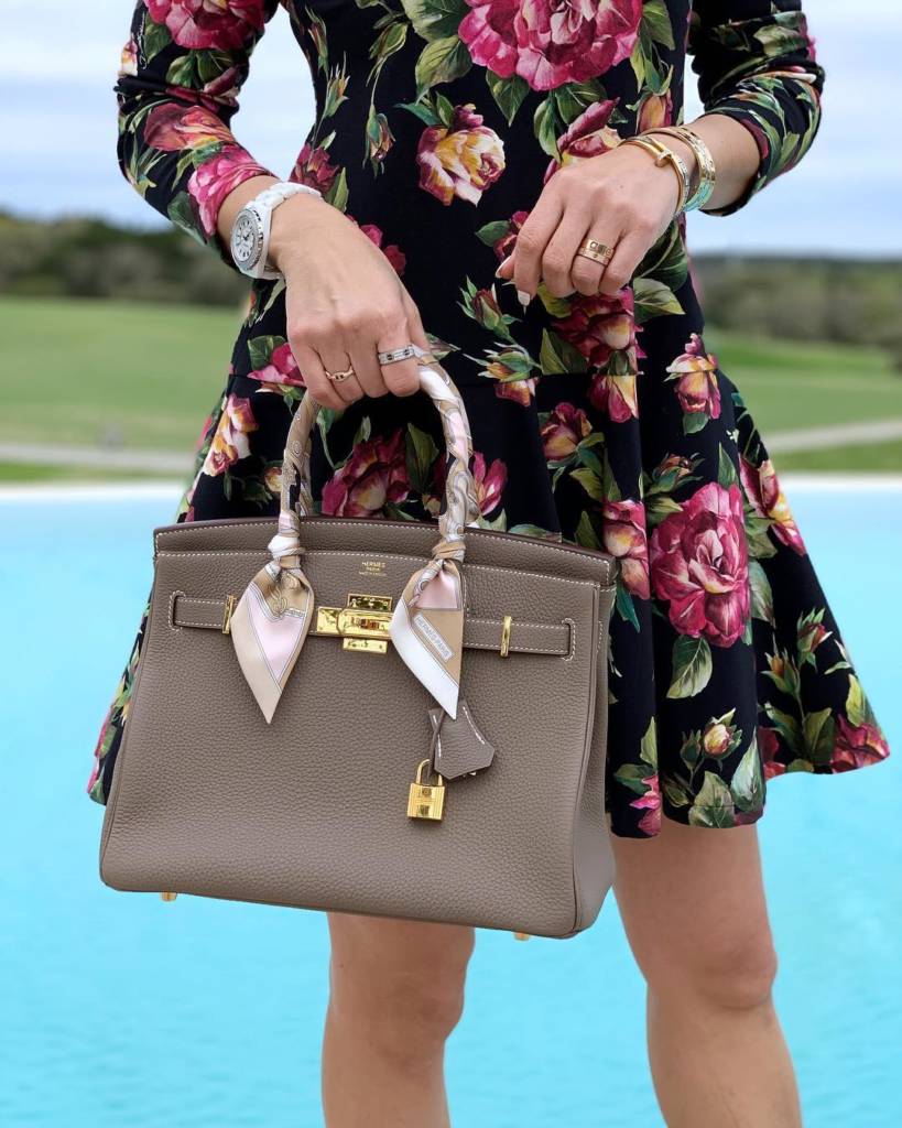 meli melo - Thela mini in the 🆕IRIS colour - purple has been a real happy  colour that complements all neutrals in your wardrobe ☮️💟🤍 #new #thelabag  #t #melimelo #bag #bags