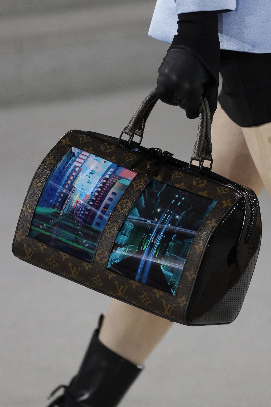 Louis Vuitton, Chanel Rise as Prada Falls in Luxury Brand Survey - Bloomberg