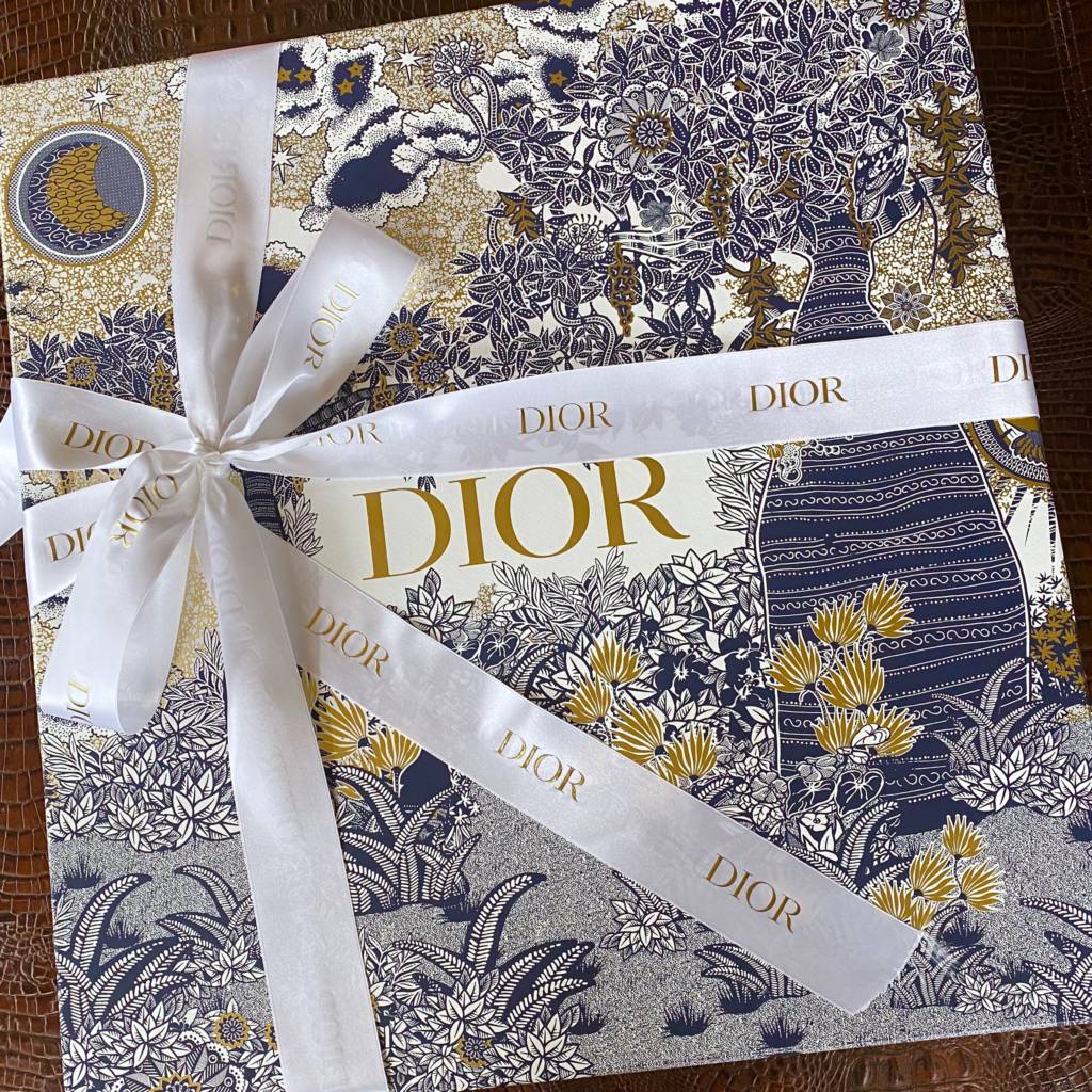 dior bag packaging