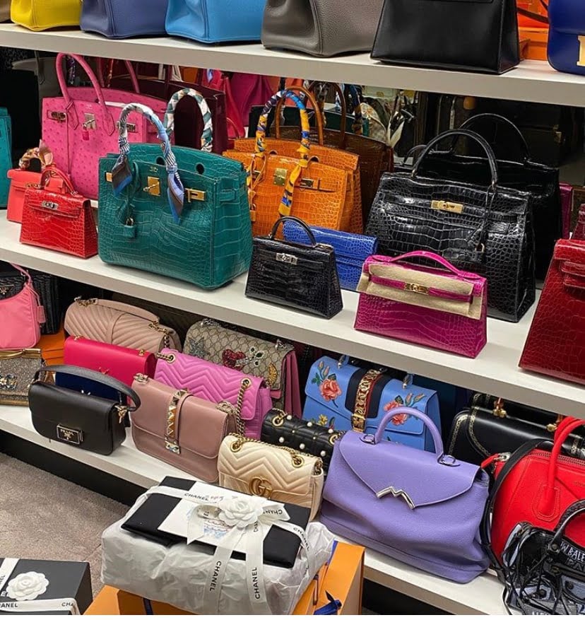 4 Reasons to Avoid Selling Luxury Handbags on