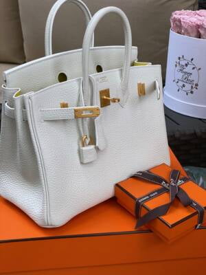 Tis the Season for Hermès Special Orders - PurseBop