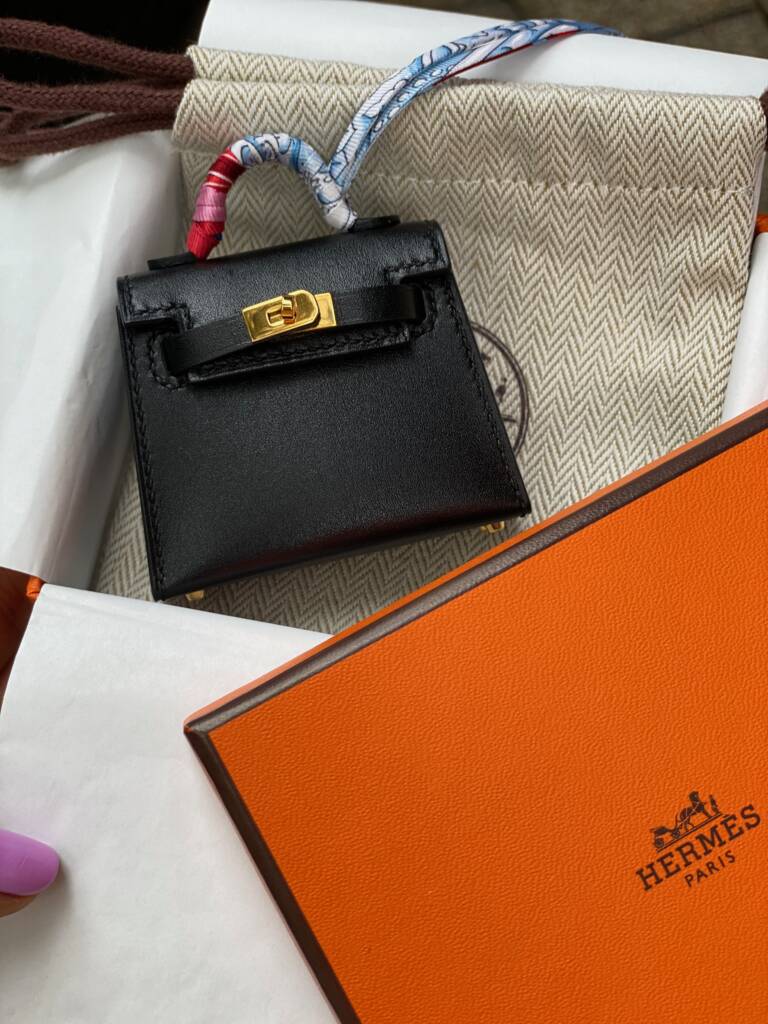 micro hermes kelly