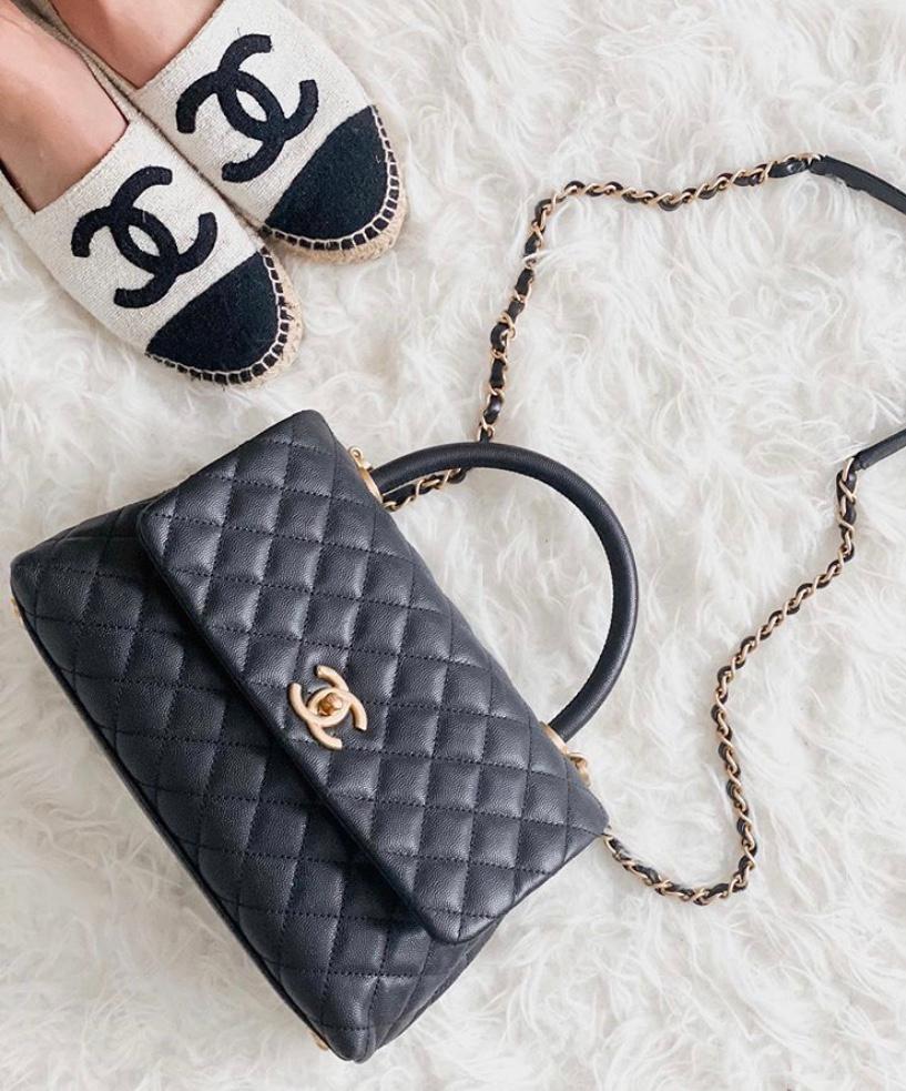 Chanel Medium Coco Handle Flap Bag Light Pink Caviar Light Gold Hardware