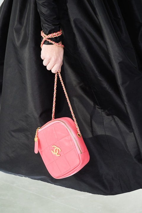 CHANEL FALL WINTER HANDBAG 2020/21 COLLECTION 