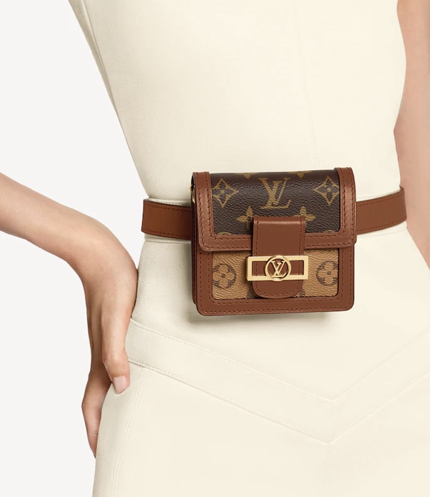 Louis Vuitton Brown Monogram Giant Reverse Dauphine Bumbag Belt Bag Louis  Vuitton