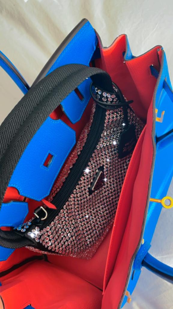 BEST DESIGNER CRYSTAL BAG? 😯 Prada Crystal Shopper Tote Bag Review 