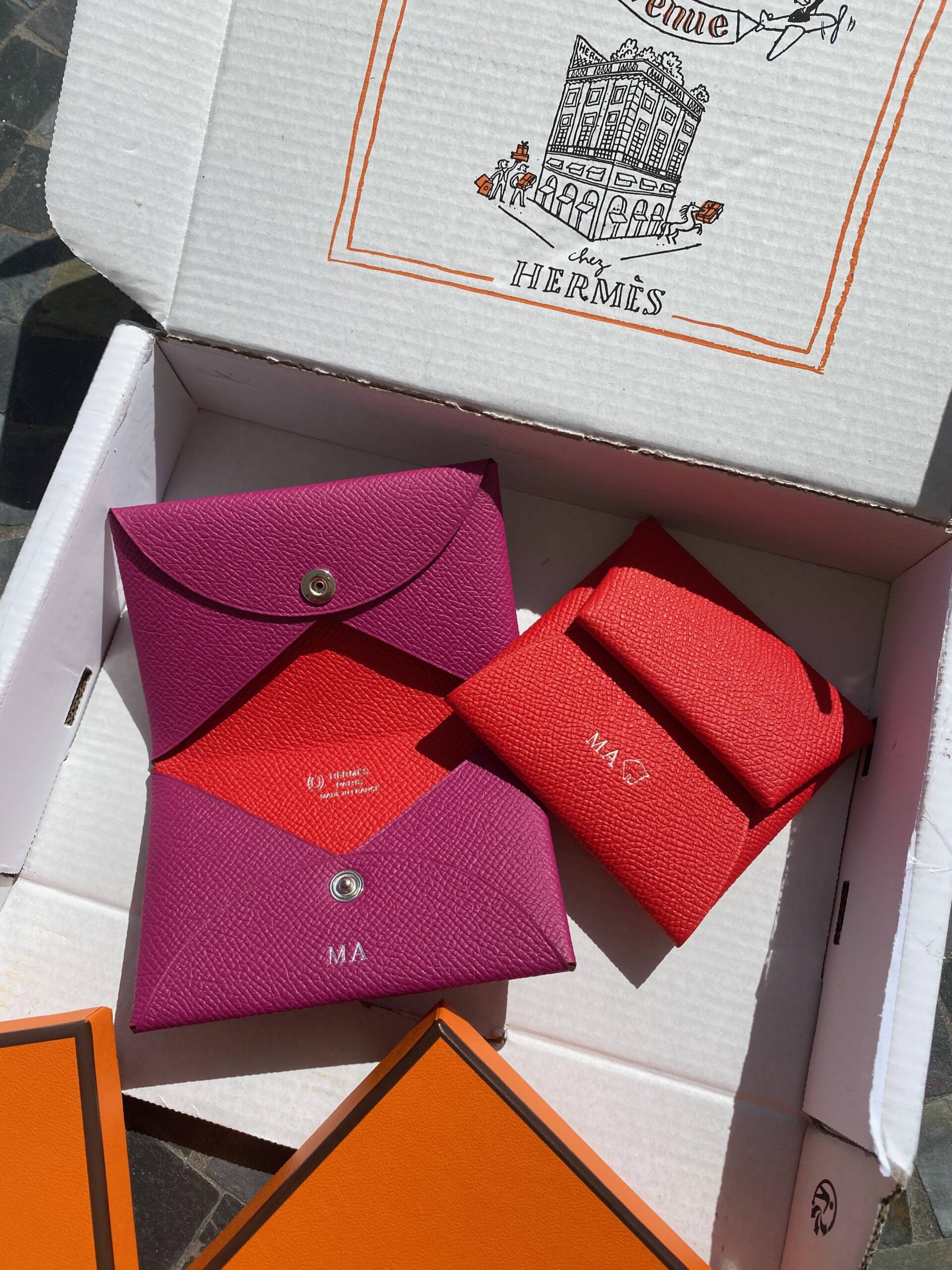 HERMES CALVI DUO REVEAL  VS HERMES CALVI CARD HOLDER 