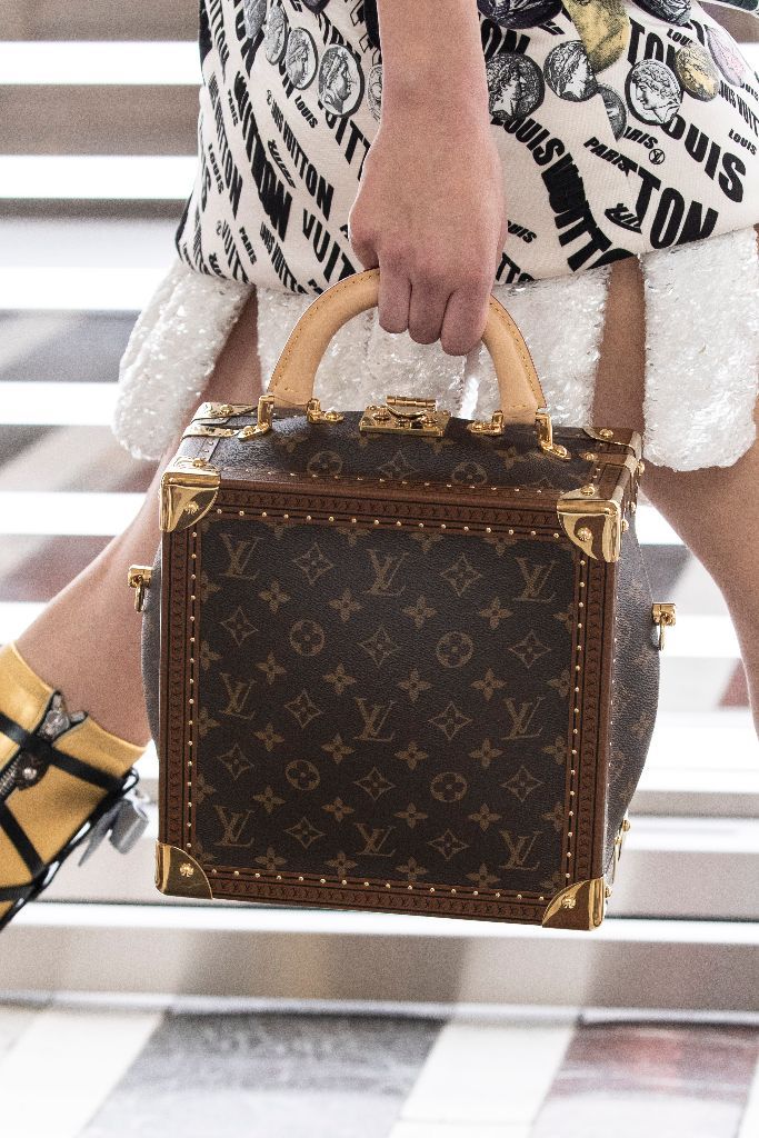 Louis Vuitton Classics Get an Ancient Greek Makeover for Fall 2021 -  PurseBop