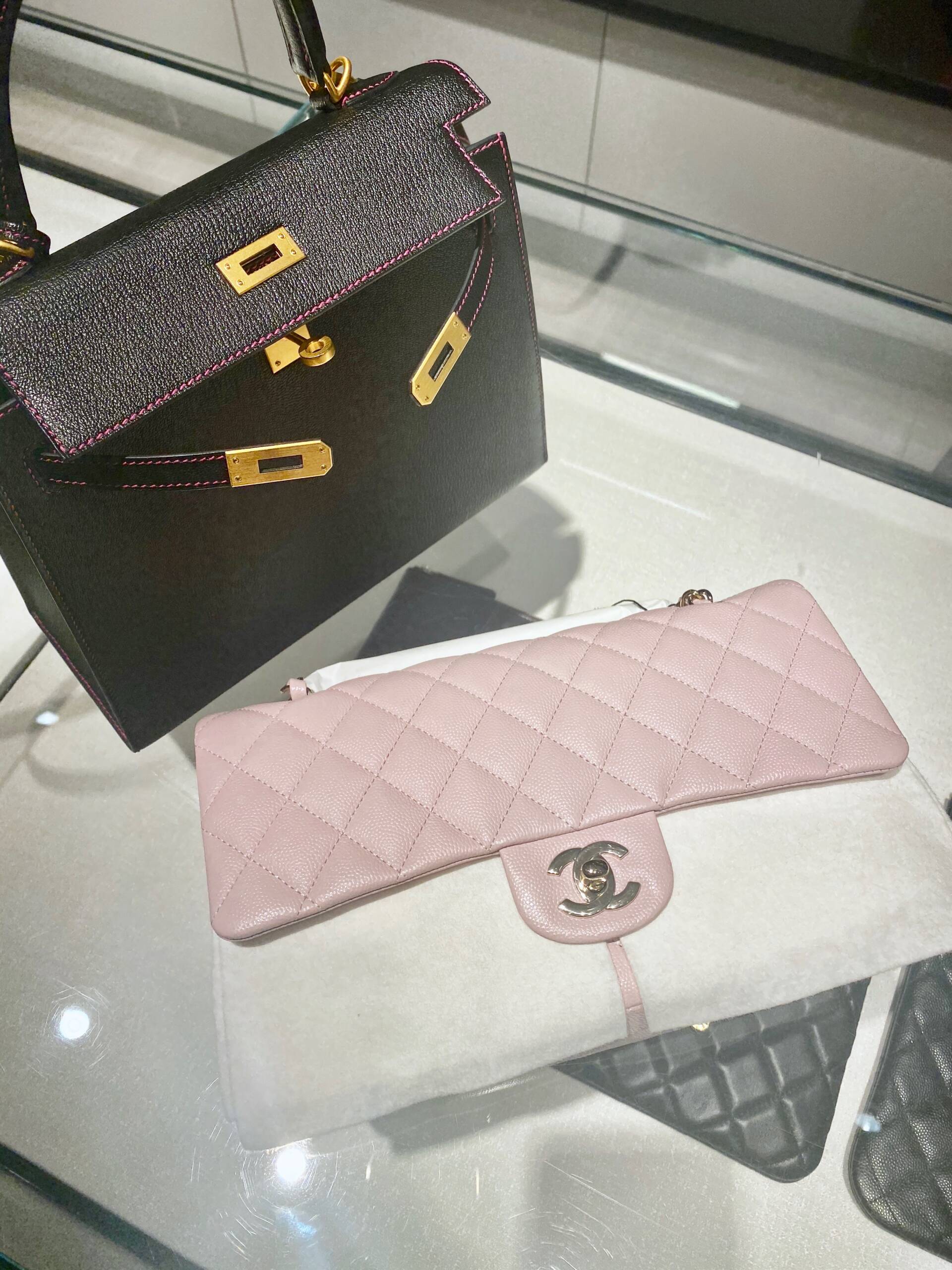 🦄BRAND NEW! 2021 CHANEL COCO Crush Classic Small Violet Clair Purple GHW  Bag 🦄 