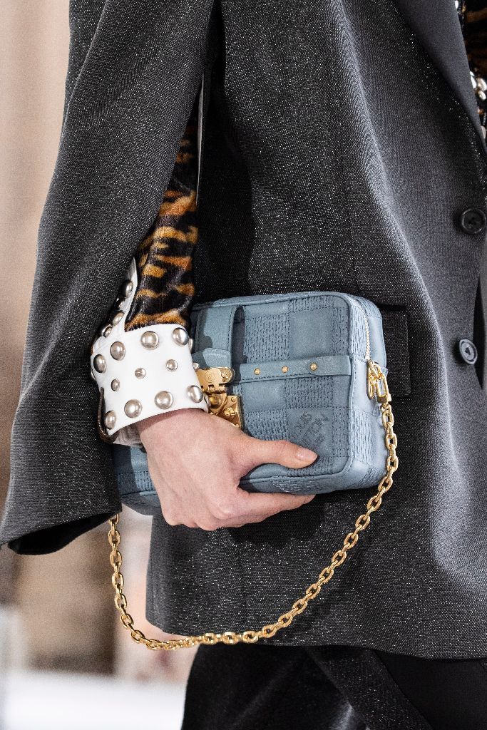 Louis Vuitton Classics Get an Ancient Greek Makeover for Fall 2021 -  PurseBop