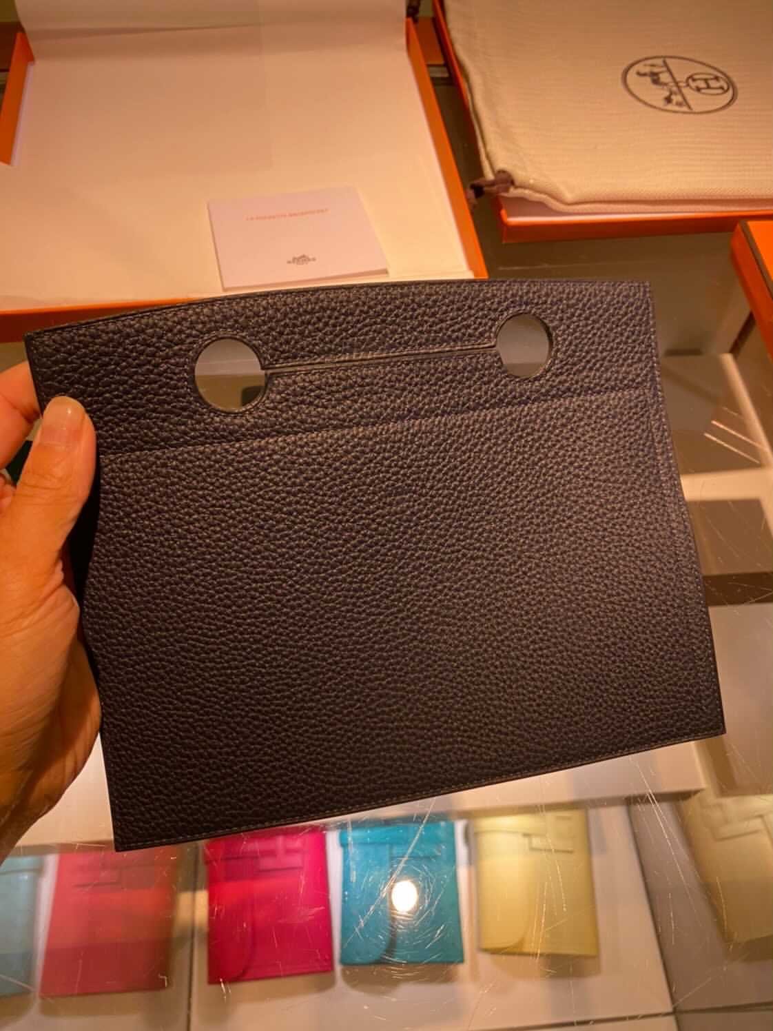 hermes backpocket pouch