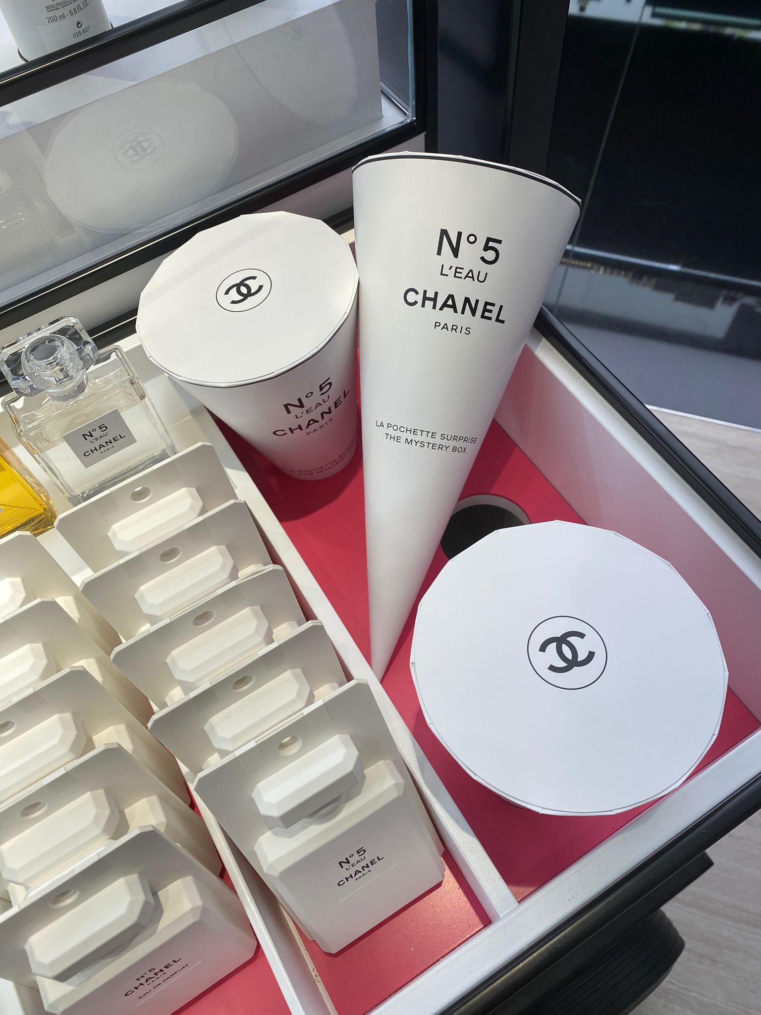 Love Chanel N°5? Chanel Has Launched An Entire N°5 Factory