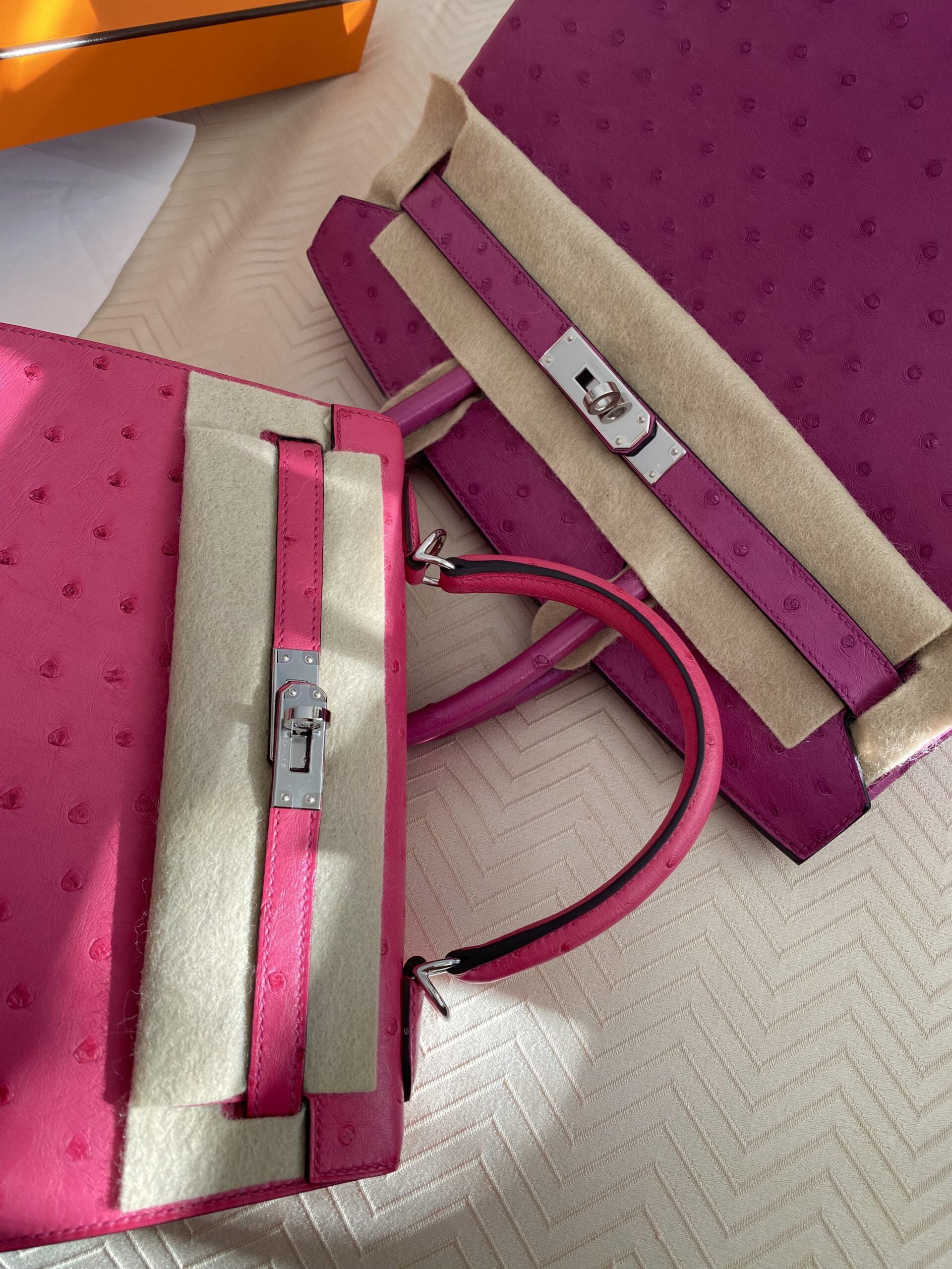 Hermes Mini Kelly Sellier Special Order Ostrich 5J Fuchsia Pink/Purple