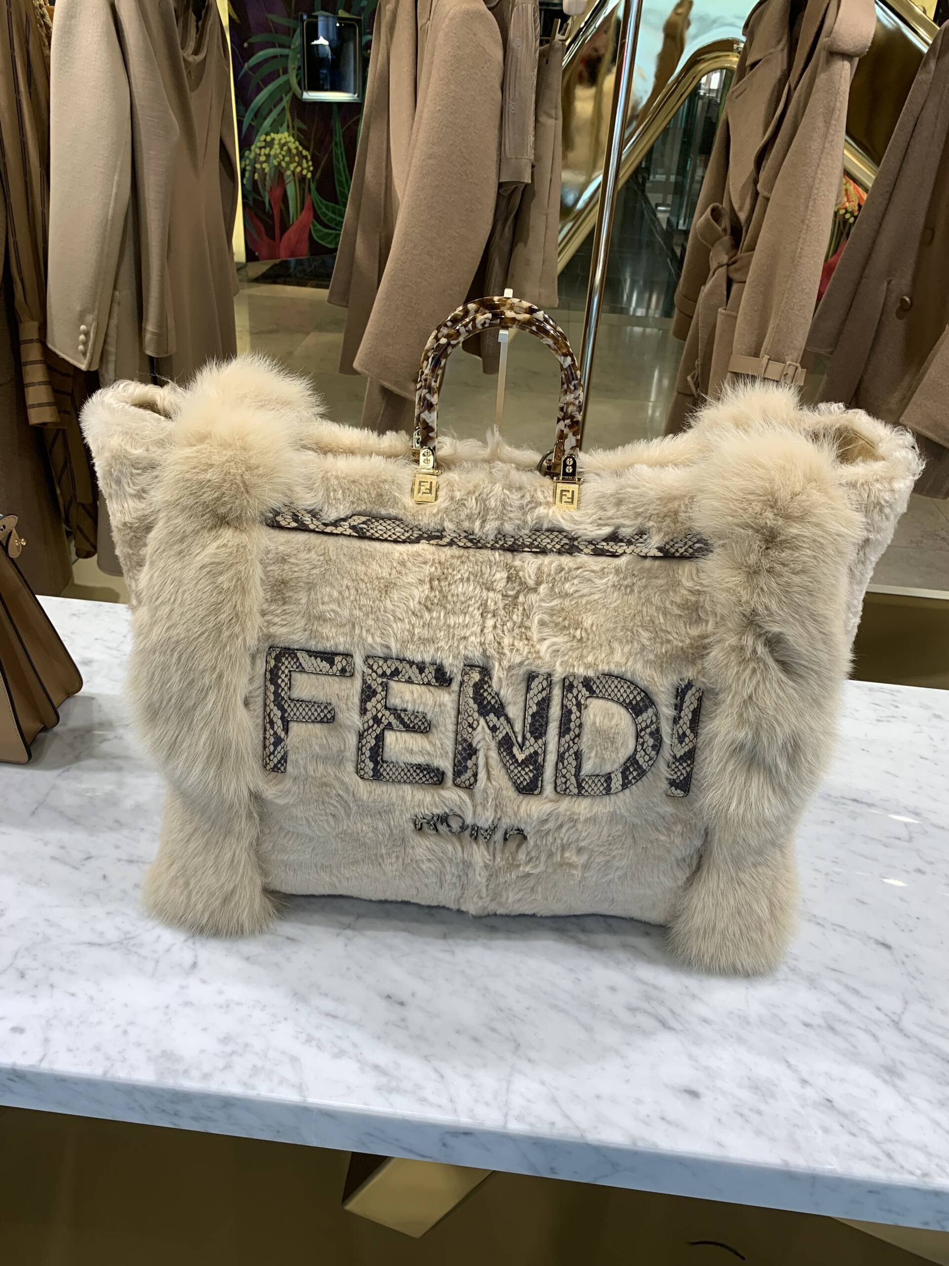 Fendi 2021 Medium Sunshine Shopper Tote w/ Strap