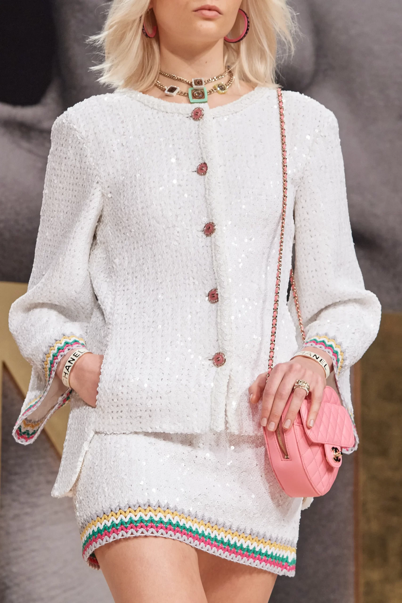 Why I'm *NOT* Buying the Chanel 22S Heart Bag & Thoughts on This Bag Trend  for Spring 2022 