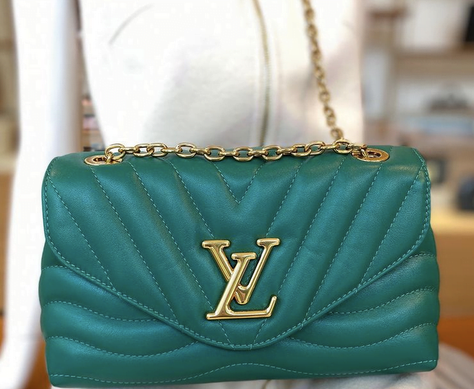 Louis Vuitton Handbag, The New Wave Chain Bag Review